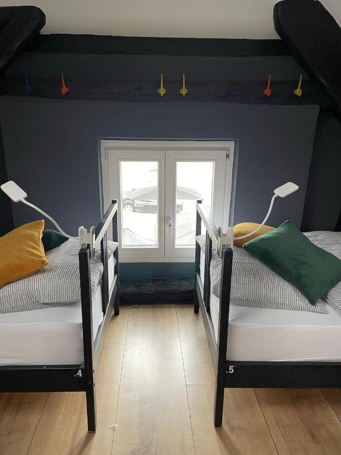 Sax Pub Hostel Любляна Екстер'єр фото