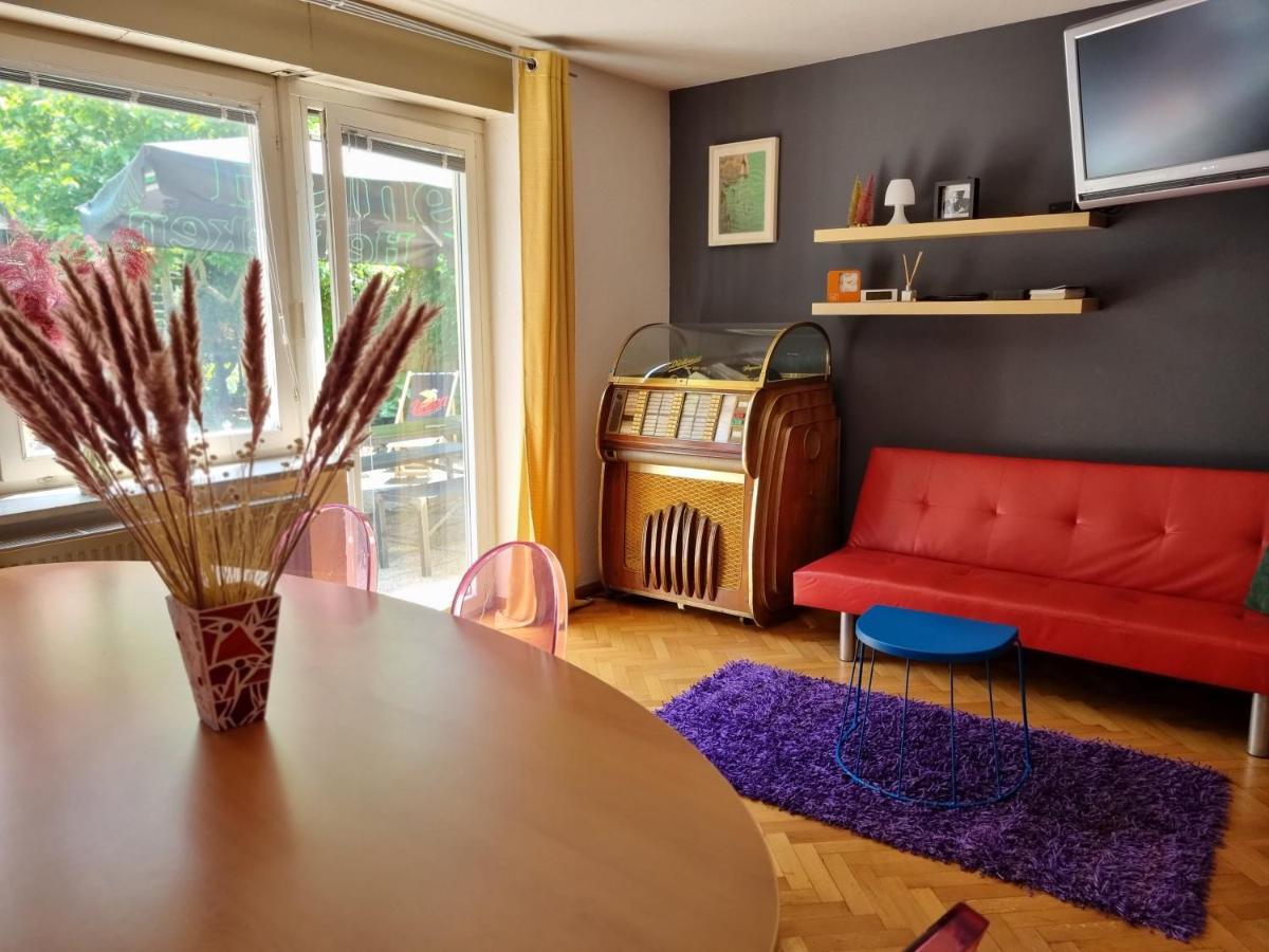 Sax Pub Hostel Любляна Екстер'єр фото