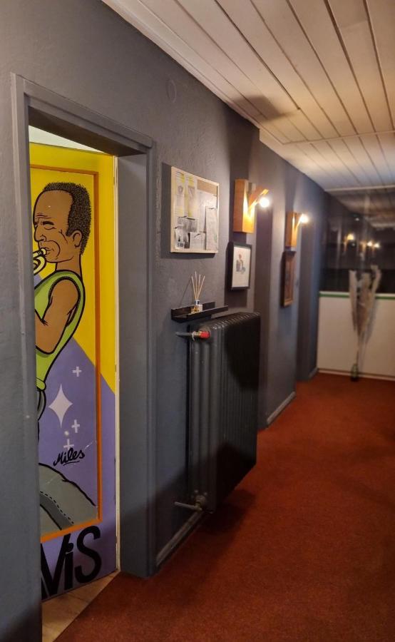 Sax Pub Hostel Любляна Екстер'єр фото